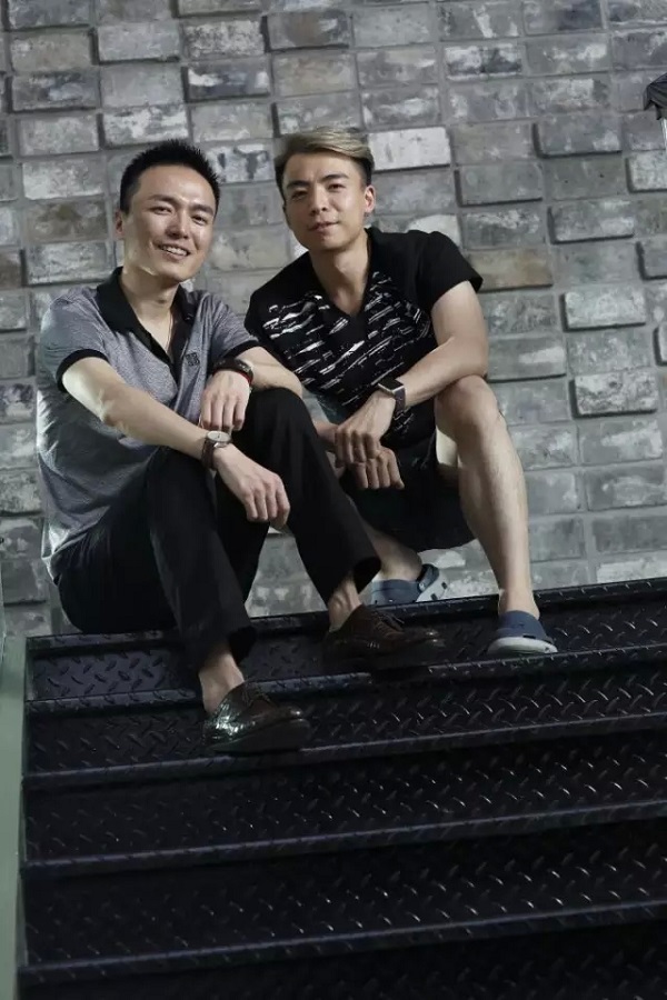 铅笔道:俞敏洪及10位明星入股 半年前融资80万美元 他的社交App没上线即估值3亿