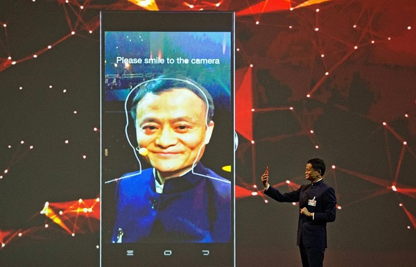 支付宝的刷脸登录是否能够淘汰掉账号密码时代？