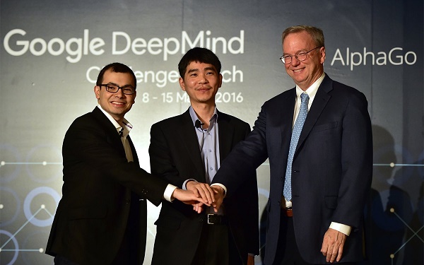 击败乐李世石的 AlphaGo 究竟是什么？