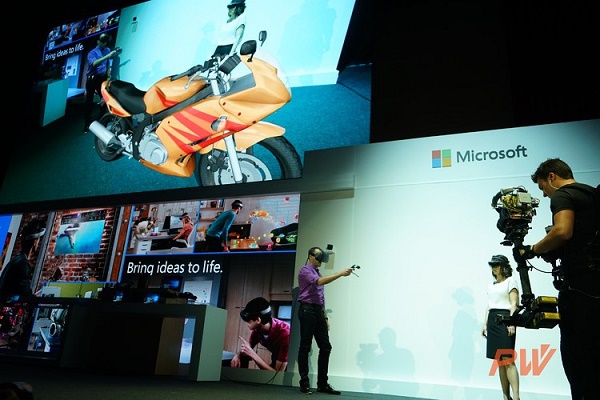 连接一切 VR？这是微软企图用 HoloLens 达到的野心