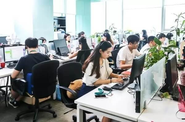 在线教育风起云涌：看新东方在线如何自我革新？