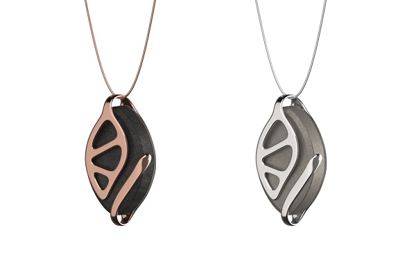 女性健身追踪器 Bellabeat Leaf 进行升级