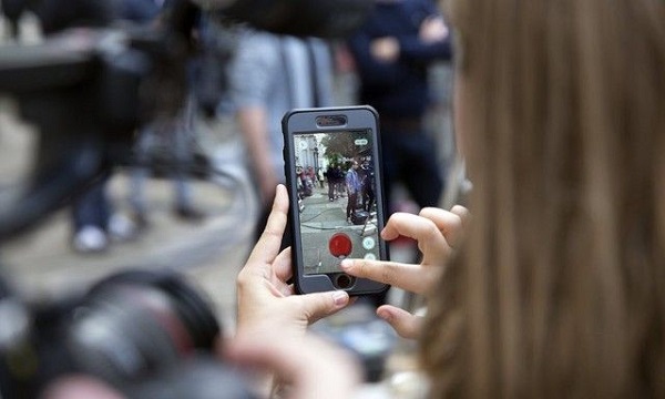 Pokémon Go 的火爆却引发了安全争议