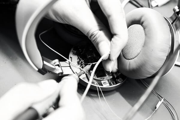 Fiil CTO邬宁:与汪峰一起做耳机是怎样的体验?