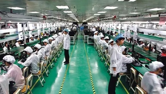 “代工教父”鸿海焦虑症:砸在郭台铭头上的“苹果”