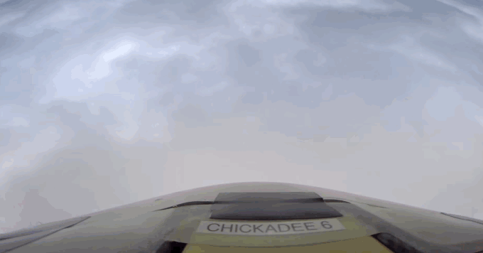 谷歌联合 Chipotle 在大学校园测试无人机送餐