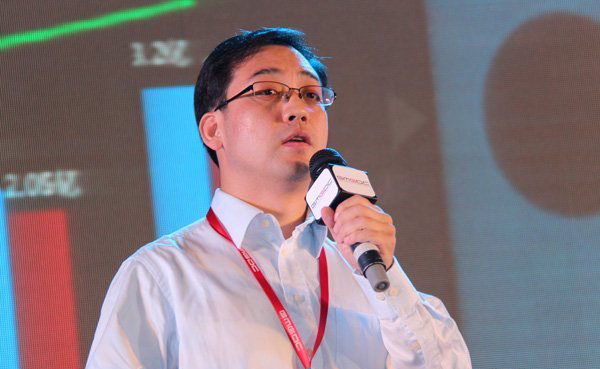 无数据不 AI ，无人工不智能