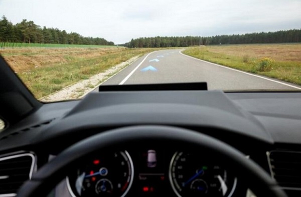 体验了一次大众自动驾驶竞速训练,老司机表示只有满心敬畏