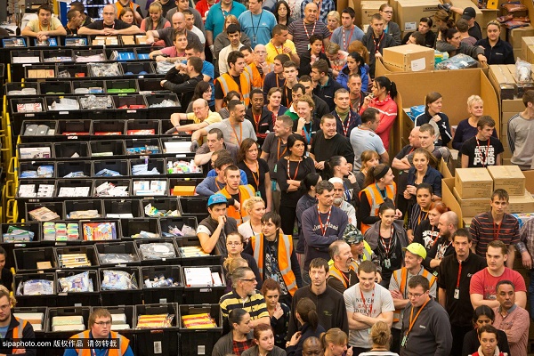 如果双 11 要做更多，它可以从黑五身上学到什么？