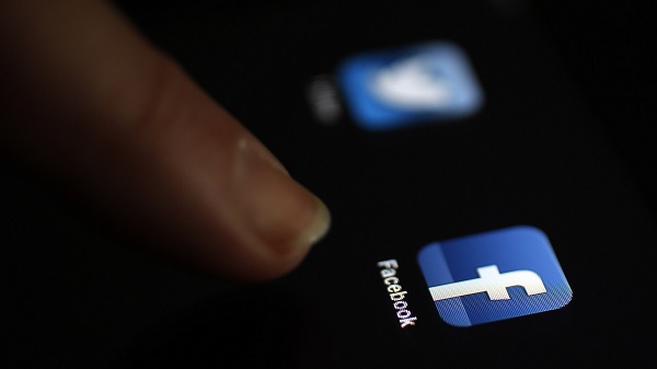 Facebook 第三季度营收 70.1 亿美元，月活跃用户数 17.9 亿